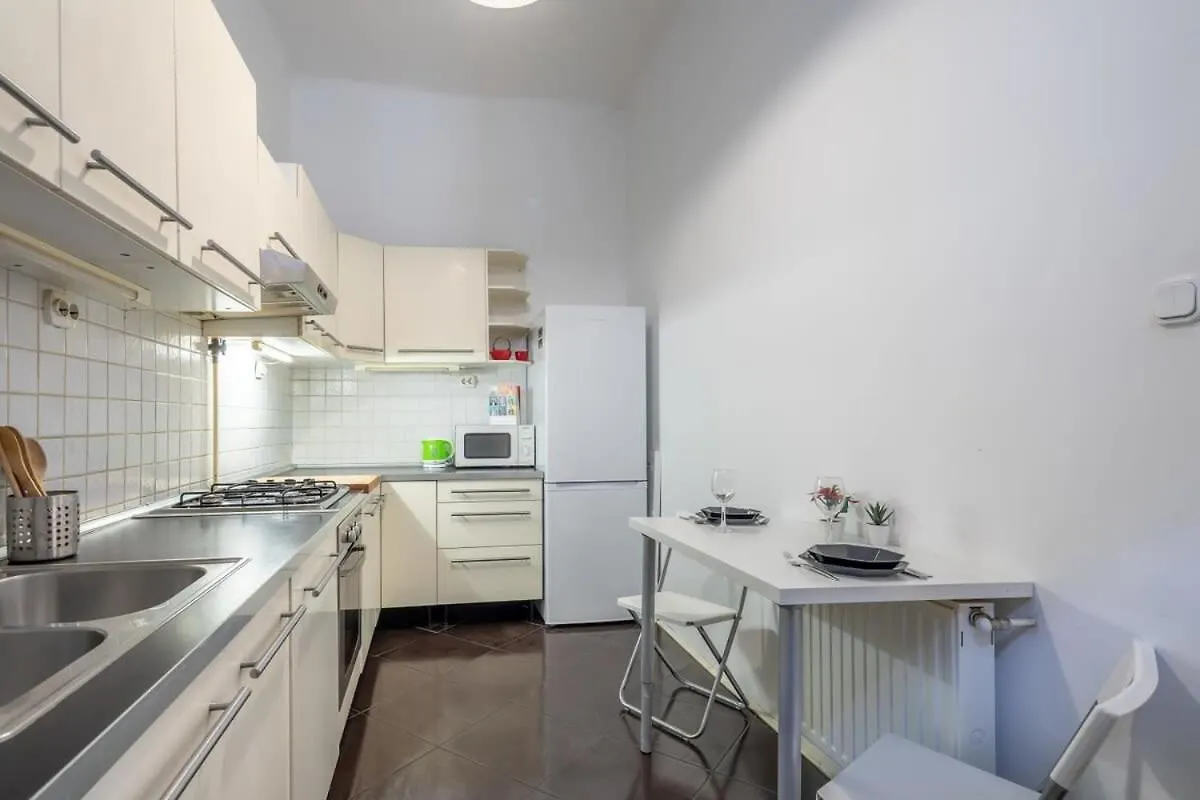 Apartment Spacious Central Home Budapest