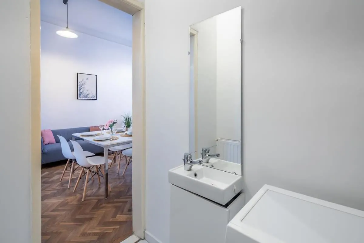 Spacious Central Home Budapest