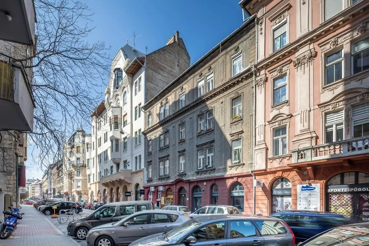 Spacious Central Home Budapest